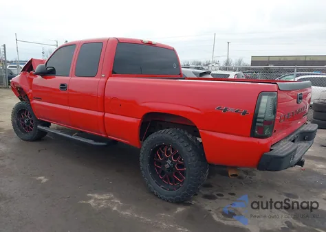 2004 Chevrolet Silverado 1500 Work Truck from USA, damaged, VIN 1GCEK19T14E148377